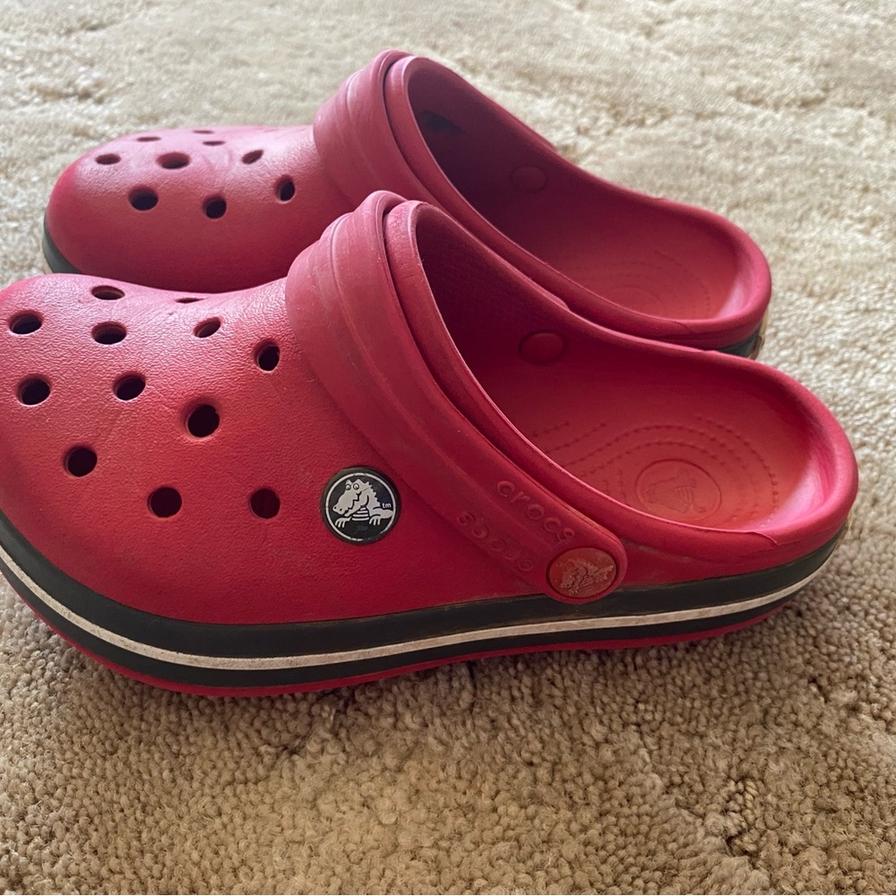 Boys CROCS Kids J1 Red